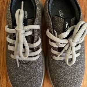 Allbirds Gray Sneakers with Heathered Textile Upper